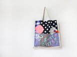 肩掛けことば刺繍トート「zutto issho」の画像