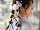 髪飾り ❤︎ガーリーなヘッドドレス❤︎ 卒業式 成人式 結婚式 七五三 振袖 袴 和装 ウェディング 蝶々飾り付