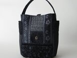 black mosaic one-handle bagの画像