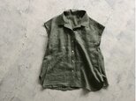 Leaf green シェルボタン　ブラウス frech linen100%の画像