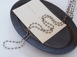 long necklace silk パイライトの画像