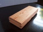 ●屋久杉　無垢　木製　筆箱　ペンケース　小物入れ　K９8の画像