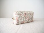 ◇1点限り◇　ラミネートスクエアポーチ　「Felicite × Celandine」の画像