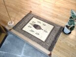 秋の目玉品】ペルシャ　ギャッベ　パルヴィーズ　コルクウール　カシュクリ　玄関マット　90×60 グレーアイボリー　糸杉の画像