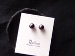【K14gf】Round Pearl Earrings／Black・ブラックパール スタッドピアスの画像
