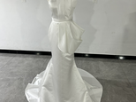 大好評中！エレガント オフホワイト ドレス マーメイドライン ベアトップ 結婚式/披露宴/二次会の画像