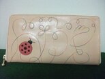 てんとう虫の散歩(春色サーモンピンク)の画像