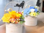 花と猫【イエロー】★送料無料！ プリザーブドフラワー カーネーション 誕生日 母の日 猫 花 お供え フラワーギフト