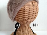 ラビットファーヘアバンド薄ブラウンの画像