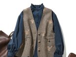 ヴィンテージ感溢れ 大人の刺繍生地ベスト ウール混 231209-1の画像