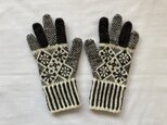 ◆◇花と雪模様の編み込み手袋◇◆（チャコールグレー）