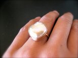 Fresh Water Keshi Pearl Ringの画像