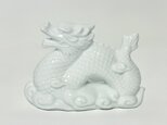 白磁の龍