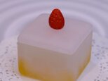 GLASS SWEETS / Biscuitauxfraisesの画像