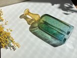 黄色と水色のガラスの小瓶/バーティルヴァリーン/一輪挿し/ヴィンテージガラスの画像