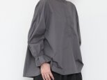 Vertical shirts / gray