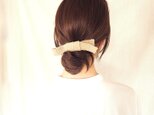 One side  Ribbon ナチュラルリネンの手織りバレッタ　大きめ リボンの画像