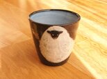 湯気から羊コップ中(黒・ぐるりバージョン)の画像