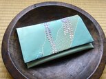 贅沢な刺繍を楽しむお懐紙入れ（弐）の画像