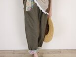 [予約販売] oliveデニムと水彩画フラワーリネン3WAYサルエル風パンツの画像