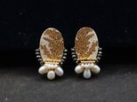 天然石デンドライトアゲートピアス（楕円）の画像