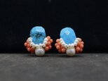 ターコイズと珊瑚のピアス