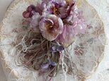 パンジーとすみれの花束コサージュ　布花　染め花の画像