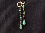 Chrysoprase × Chrome Diopside／クリソプレーズ×クロムダイオプサイト フレンチフックピアスの画像