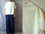 【ｍ様専用ページ】黒・濃紺/味わい40リネン　スラッシュネック半袖プルの画像
