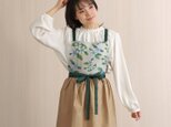 【Michelle Machoto】エプロン ロング ギャザー 花柄 リネン 刺繍 おしゃれ ルリトウワタ柄 D-0010