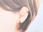 【再販】〈軽い〉〈痛くない〉〈挟むだけ〉2wayデザインアッシュブラウンリングイヤリング・イヤーカフ〈直径約11㎜幅約5㎜〉