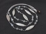 Gray Long Necklace（シェル×ムーンストーン）