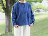 深い色合いの藍染ファーマーズシャツ（備後節織）千筋の画像