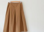 【寸法調整】馬布のタックロングスカート　キャメル　コットン100％