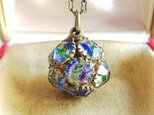 ヴィンテージ　アイリスGlassボール（約16㎜）　ネックレス & カブトピン