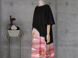 フリル袖の黒留チュニックワンピース/　フリーサイズ　 着物リメイク　 kimono