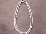 【期間限定予約品】White Magnesite × Coated Labradorite／ホワイトマグネサイト ネックレスの画像