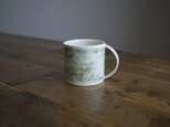 白と緑のマグカップ(1)の画像