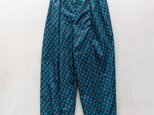 シュエシュエファブリック　タックパンツ　Shweshwe Blue dotsの画像