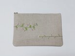 草花の刺繍ポーチ〜春