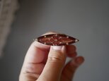 エナメル×ラインストーン　ヴィンテージブローチ　ブロカントのある暮らし