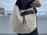 ミリタリーリネン&ホースレザー*ソフトで軽い大きめショルダーバッグ*A4収納可*オプションで斜め掛けに変更可能