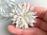 淡水ケシ真珠のブローチ・ホワイトdahlia（だりあ）