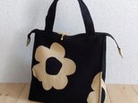 保温・保冷！！洗えるペーパーバッグ風　北欧風花柄　ランチバッグ　スクエア　ブラック　　282