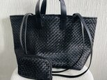 スペインメッシュレザーの2wayトートバッグ．ポーチ付き
