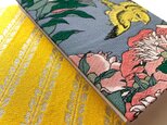 【参考展示品】『芍薬にカナアリ』 葛飾北斎御朱印帳 B6大判 ピオニー 金有 清浄 威厳 幸運 日本画 アート 御朱印帳 桐生織