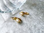 Y1154-ヴィンテージイヤリング U.S.A. Gold Tone Petit Faux Pearl Earrings