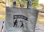 NO CAT NO LIFE 仕切りが動くキャンバストートバッグ　オリーブ