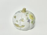 小さなハロウィンパンプキンの、磁器のオーナメント