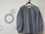 着心地のよい日常服　リネンプルオーバー　袖タック　白黒チェック